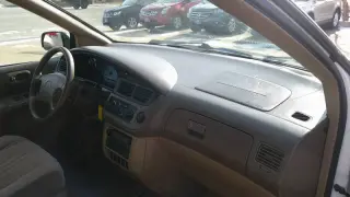 2002 Toyota Sienna CE