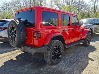 Jeep Wrangler 2025 4x4 Sahara 4xe 4dr SUV