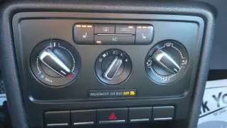2012 Volkswagen Beetle 2.5L PZEV
