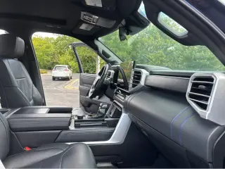 2023 Toyota Tundra Platinum CrewMax