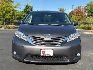 2015 Toyota Sienna XLE