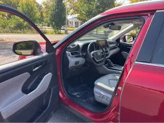 Gold Certified2022 Toyota Highlander Hybrid XLE