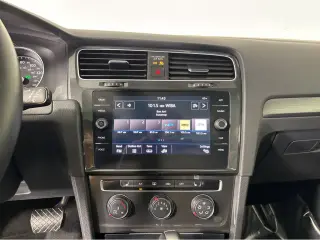 2019 Volkswagen Golf SportWagen SE
