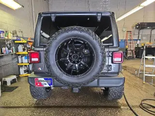 Jeep Wrangler 2023 4x4 Sport Altitude 4dr SUV