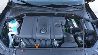 2012 Volkswagen Passat SE