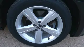2012 Volkswagen Passat SE