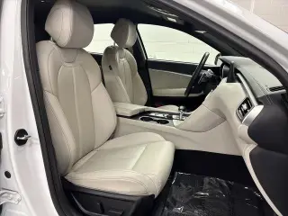 Genesis G70 2024 2.5T Standard 4dr Sedan