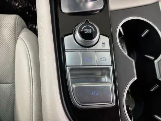 Genesis G70 2024 2.5T Standard 4dr Sedan