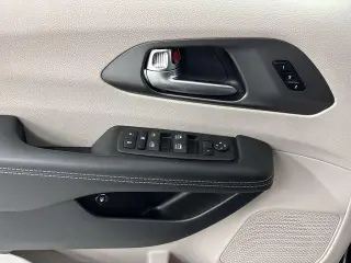 Chrysler Pacifica Plug-In Hybrid 2023 Touring L 4dr Mini-Van