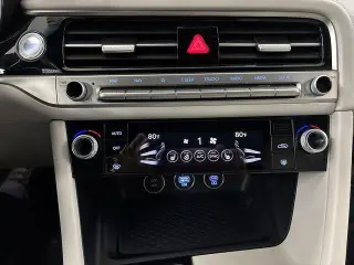 Genesis G70 2024 2.5T Standard 4dr Sedan