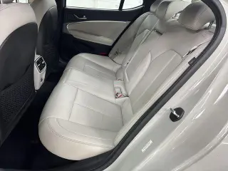 Genesis G70 2024 2.5T Standard 4dr Sedan