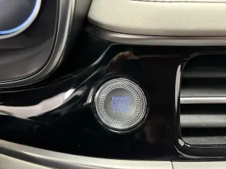 Genesis G70 2024 2.5T Standard 4dr Sedan