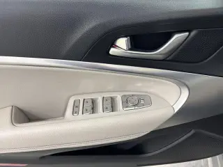 Genesis G70 2024 2.5T Standard 4dr Sedan