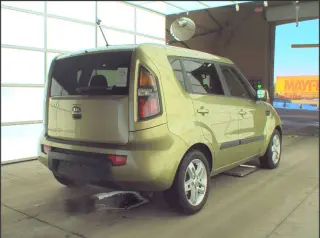 2011 Kia Soul +