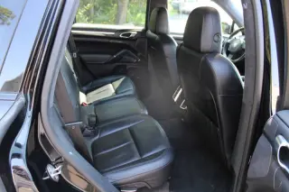 2014 Porsche Cayenne GTS