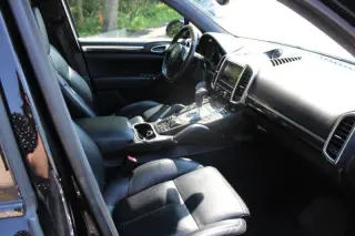 2014 Porsche Cayenne GTS