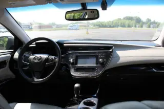 2015 Toyota Avalon Hybrid XLE Touring