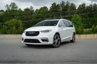 Chrysler Pacifica 2021 AWD Pinnacle 4dr Mini-Van