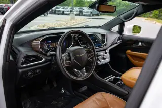 Chrysler Pacifica 2021 AWD Pinnacle 4dr Mini-Van