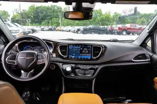 Chrysler Pacifica 2021 AWD Pinnacle 4dr Mini-Van
