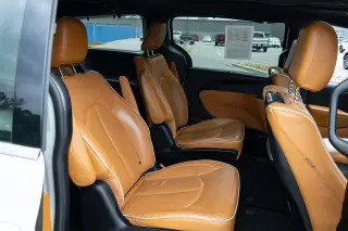 Chrysler Pacifica 2021 AWD Pinnacle 4dr Mini-Van
