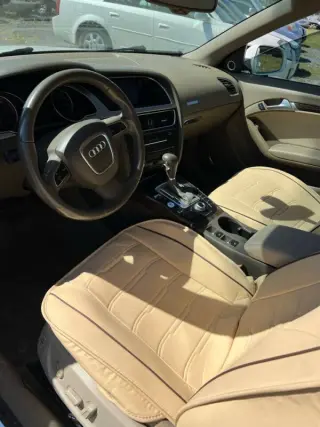 2011 Audi A5 2.0T quattro Prestige