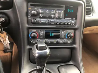 2004 Chevrolet Corvette