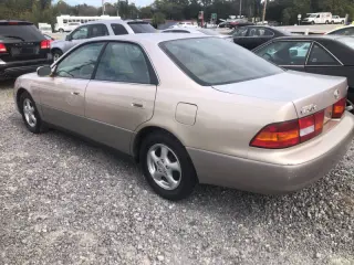 1999 Lexus ES 300