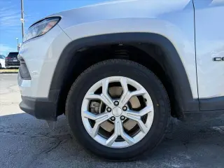 Jeep Compass 2024 4x4 Latitude 4dr SUV