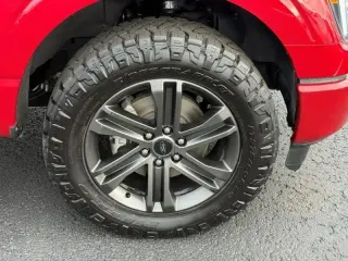 Ford F-150 2022 4x4 XLT 4dr SuperCrew 5.5 ft. SB