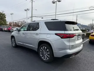 Chevrolet Traverse 2022 4x4 Premier 4dr SUV
