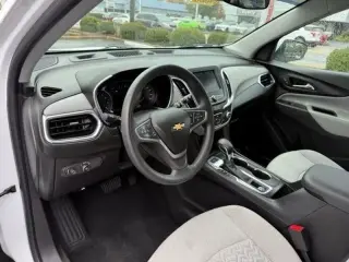 Chevrolet Equinox 2022 4x4 LT 4dr SUV w/2FL
