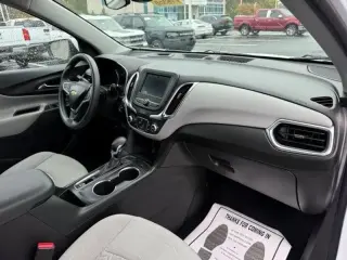 Chevrolet Equinox 2022 4x4 LT 4dr SUV w/2FL