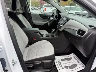 Chevrolet Equinox 2022 4x4 LT 4dr SUV w/2FL