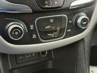 Chevrolet Equinox 2022 4x4 LT 4dr SUV w/2FL
