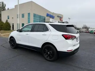 Chevrolet Equinox 2022 4x4 LT 4dr SUV w/2FL