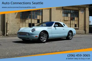 2003 Ford Thunderbird Deluxe