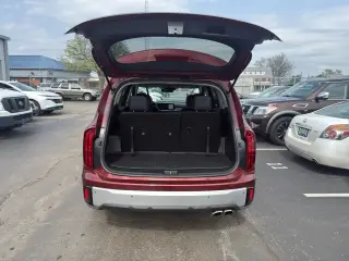 Kia Telluride 2024 AWD S 4dr SUV