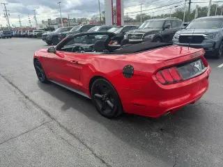 Ford Mustang 2016 V6 2dr Convertible