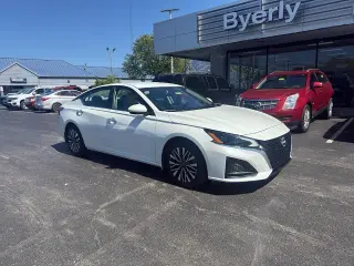 Nissan Altima 2023 2.5 SV 4dr Sedan