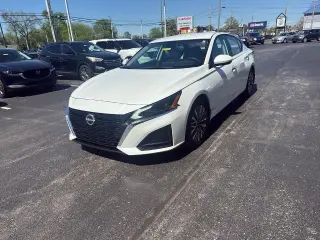 Nissan Altima 2023 2.5 SV 4dr Sedan