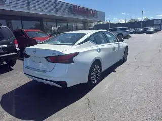 Nissan Altima 2023 2.5 SV 4dr Sedan