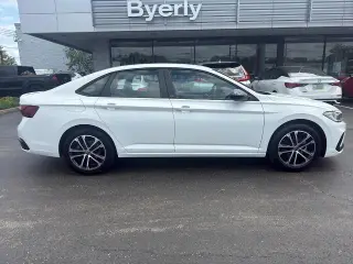 Volkswagen Jetta 2025 Sport 4dr Sedan
