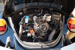 1977 Volkswagen Super Beetle
