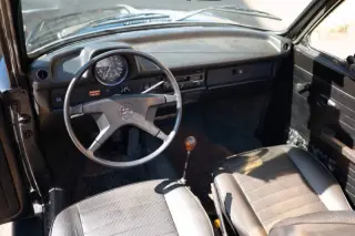 1977 Volkswagen Super Beetle