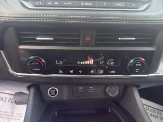 Nissan Rogue 2023 AWD SV 4dr Crossover