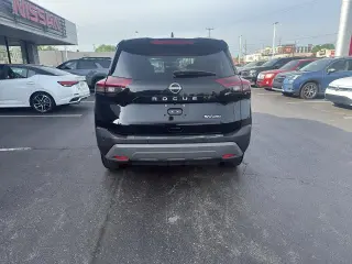 Nissan Rogue 2023 AWD SV 4dr Crossover