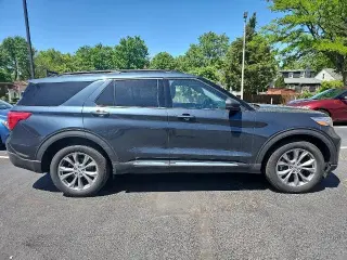 Ford Explorer 2022 AWD XLT 4dr SUV