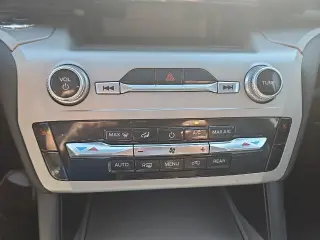 Ford Explorer 2022 AWD XLT 4dr SUV
