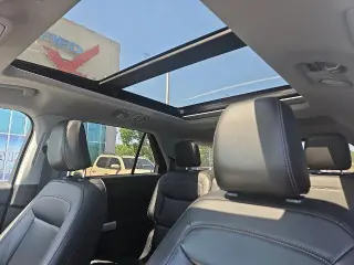 Ford Explorer 2022 AWD XLT 4dr SUV